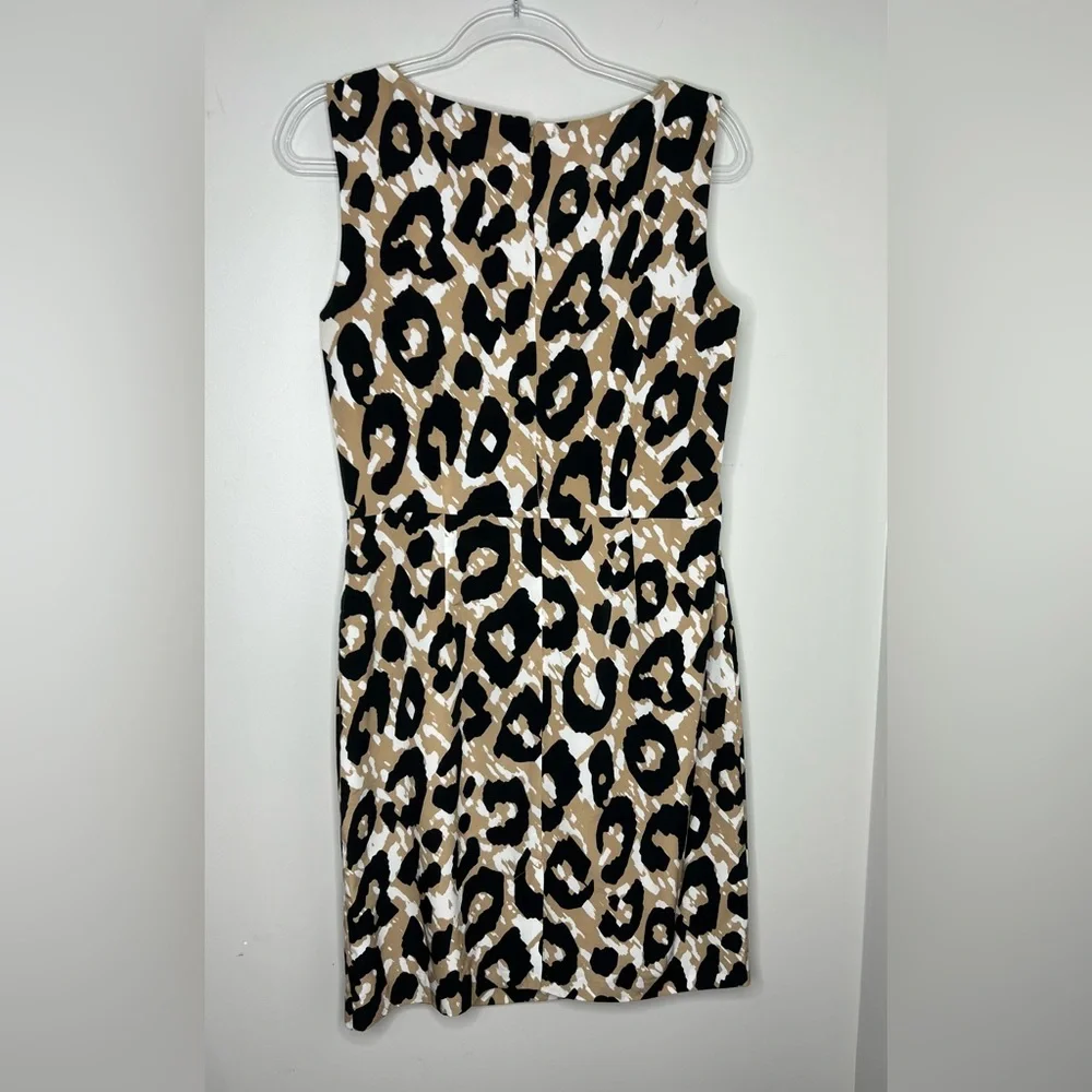 Banana Republic cheetah/leopard print black/tan/white dress. Size - 10. Pleats. - Picture 4 of 5